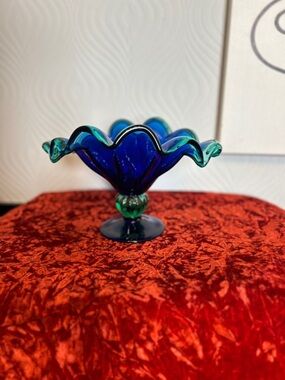 Murano White Crystal Blue Green Ruffled Edge Footed Compote Bowl